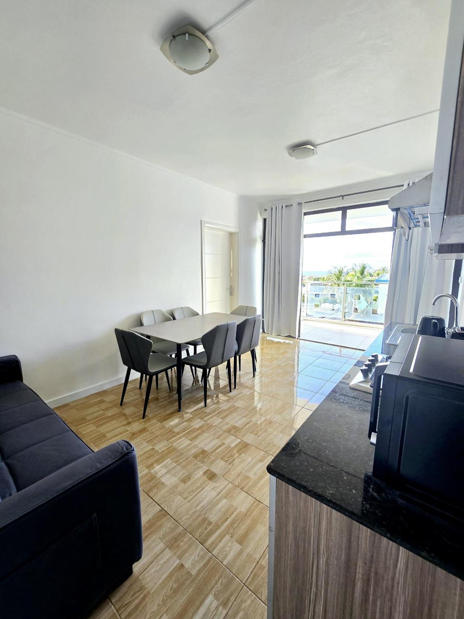 Luxury Penthouse With Infinity Pool & Stunning Sea View Apartment Flic en Flac Ngoại thất bức ảnh